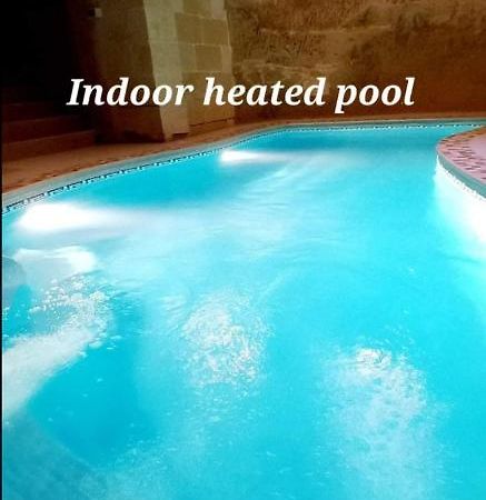 Ta Majsi Farmhouse With Indoor Heated Pool San Lawrenz Esterno foto
