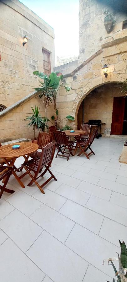 Ta Majsi Farmhouse With Indoor Heated Pool San Lawrenz Esterno foto
